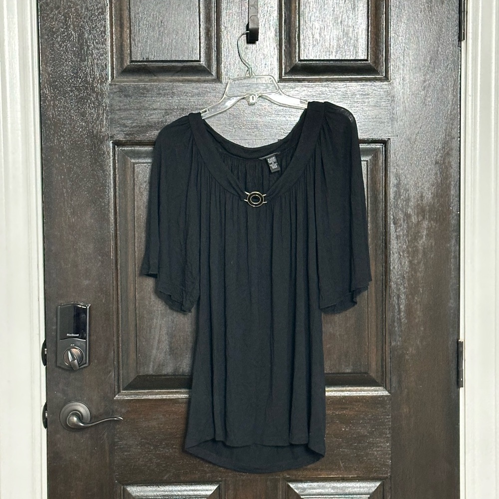 Spense Black Women's Blouse with Ring Detail